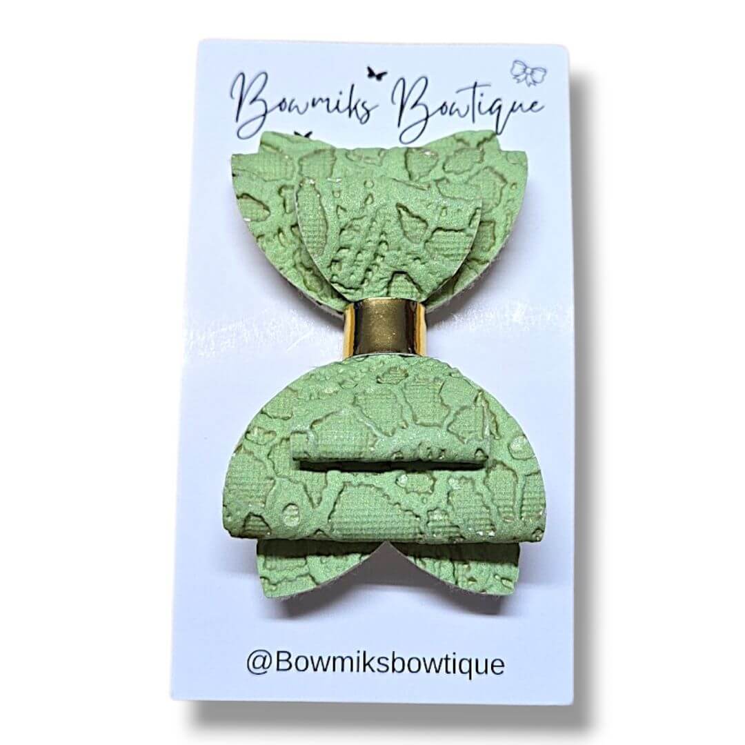 Bowmiks Bowtique | 2.5 Inch Double Layer Bow Clip | Handmade