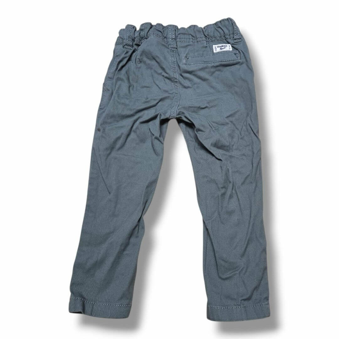 Oshkosh 2T bottoms with extensible waist, pre-loved children's extensible waist bottoms in good condition.