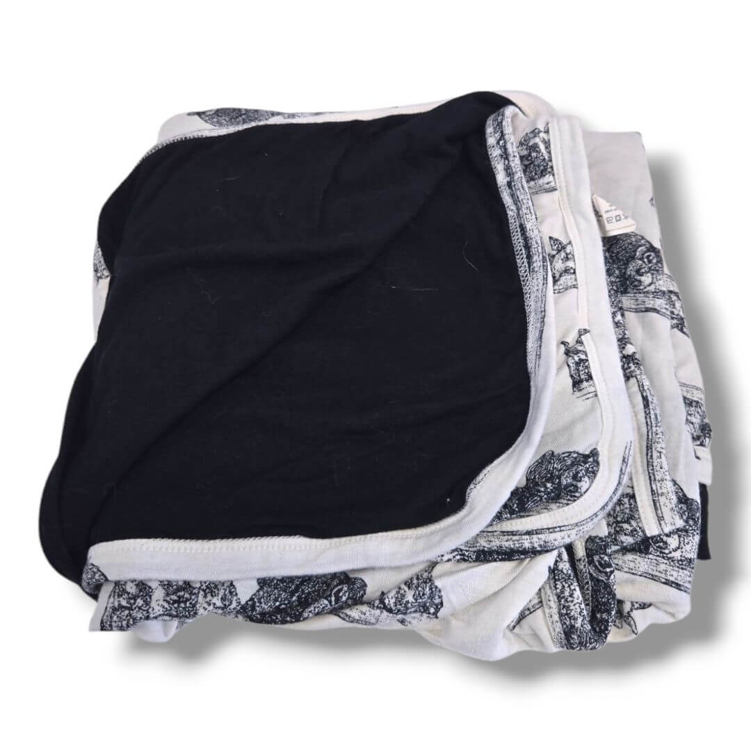 Crystal Crocodile Kate Quinn Blankets, 42"x42"