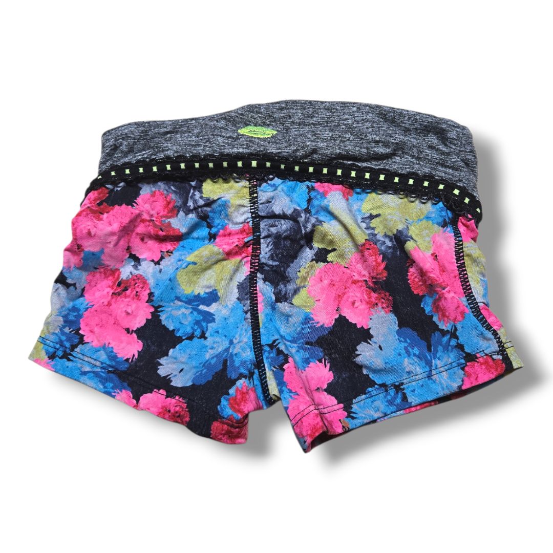 California Kisses | Shorts | 6/7Y | Pre-Loved Quality
