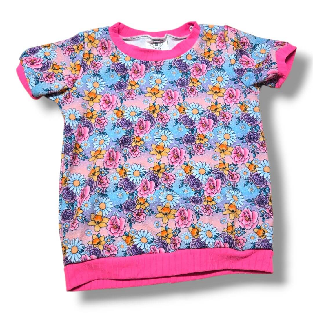 Momma Bear | 2/3T | Top | Pre-Loved Quality
