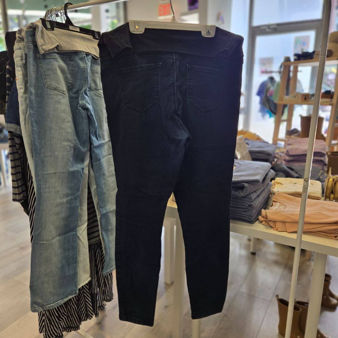 Thyme Maternity Bottoms