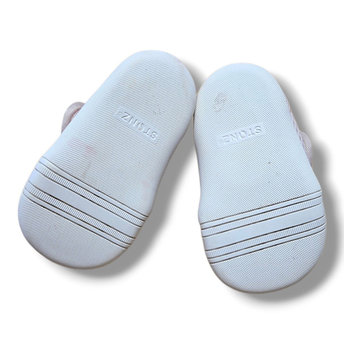 Stonz | Size 4 | Baby Pink | Pre-loved Quality