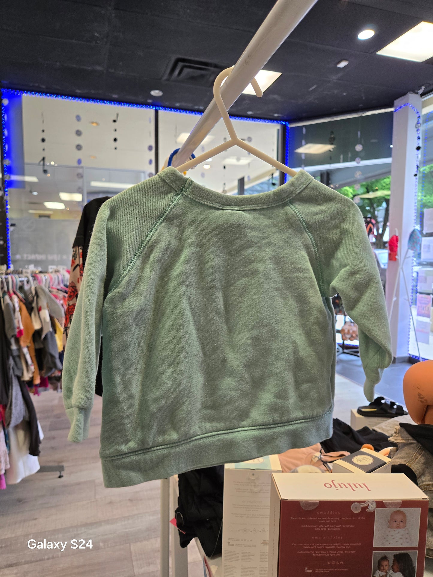 Whistle & Flute | 12/18M | Top | Pre-loved Quality