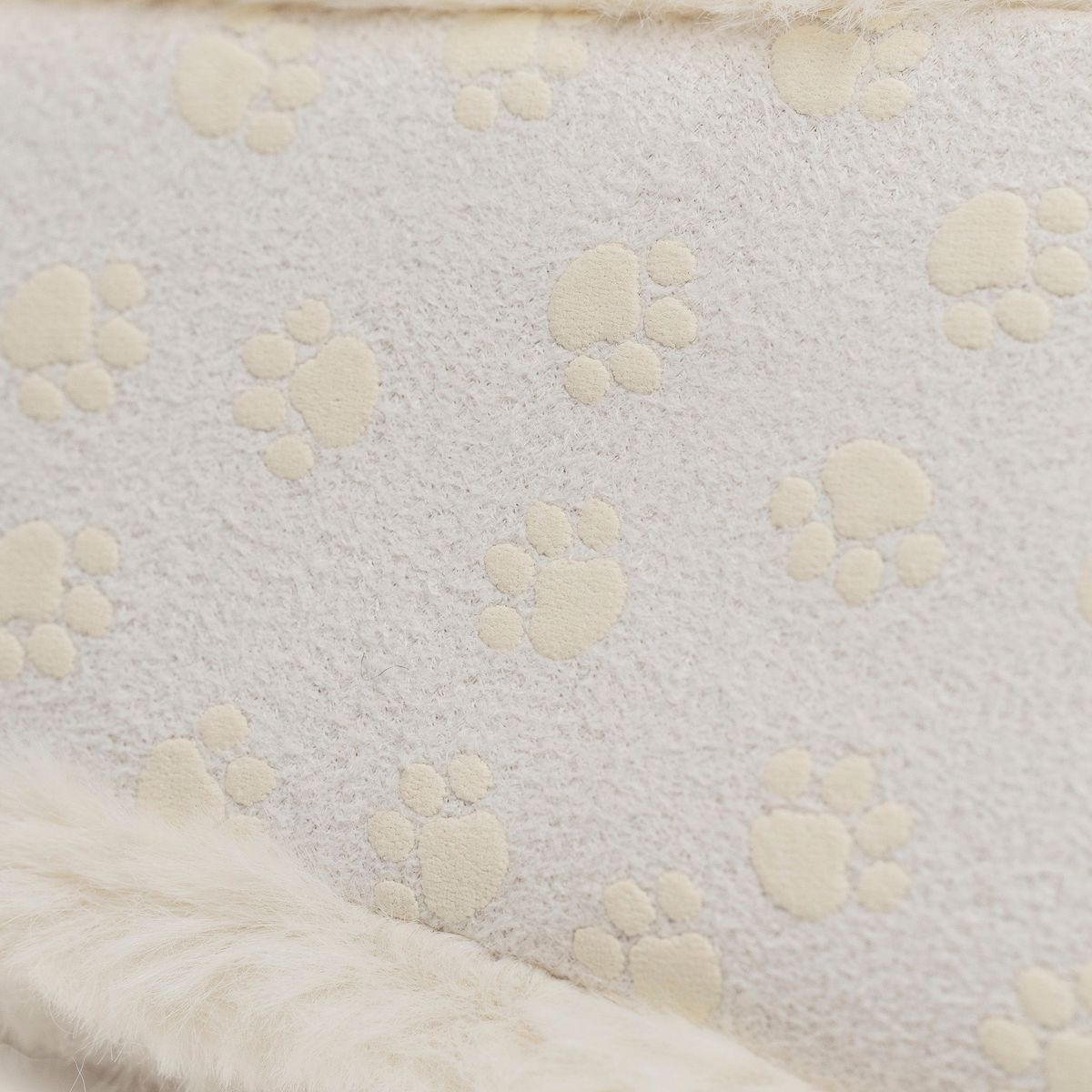 3D Heart Faux Fur Slipper