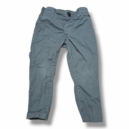 Oshkosh | 2T Bottoms | Extensible Waist | Pre-loved Quality