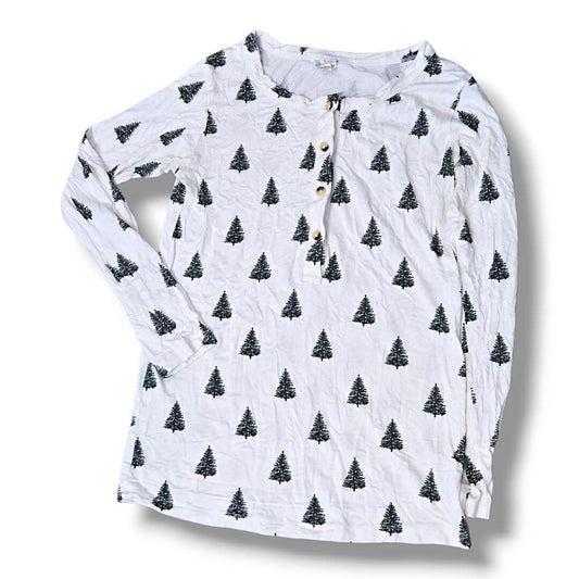 Evergreen Trees Kate Quinn Adult Tops, Small