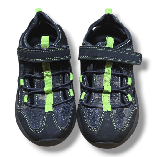 Joe Fresh Kids footwear, 13Y | Pre-Loved Quality