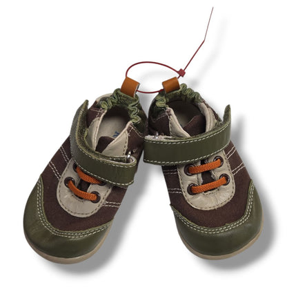 Robeez | Size 3 | Pre-Loved Quality