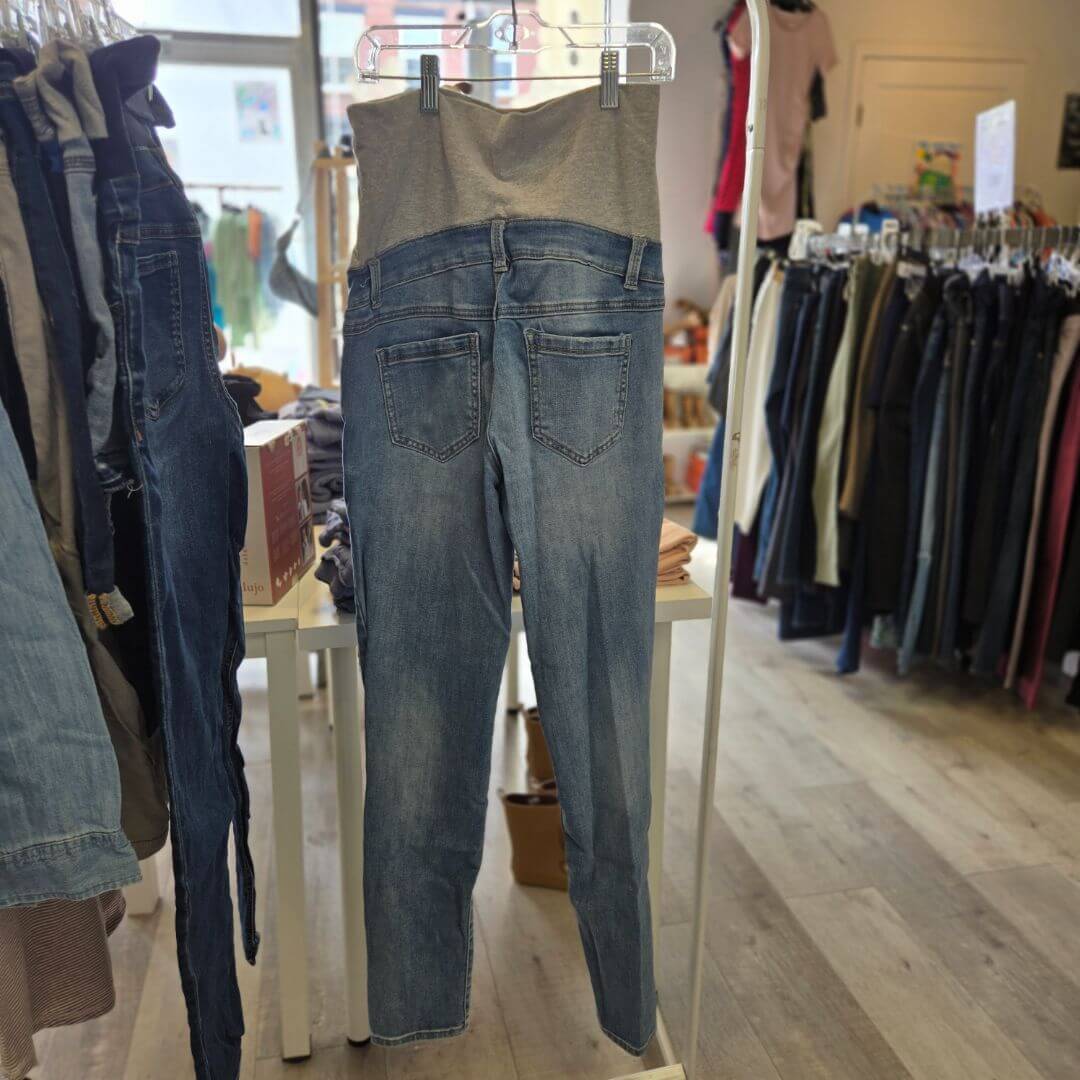 Thyme Maternity Bottoms