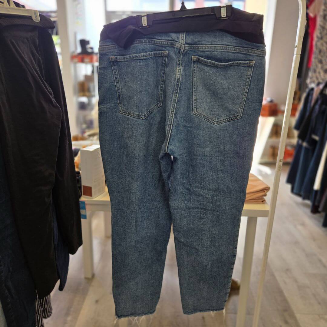 Old Navy Maternity Bottoms