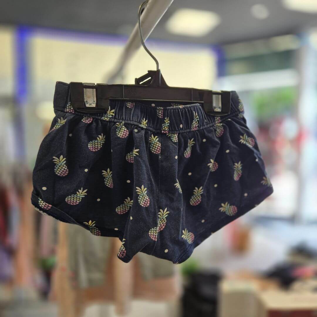 Oshkosh 24M Bottoms | Pre-Loved Quality