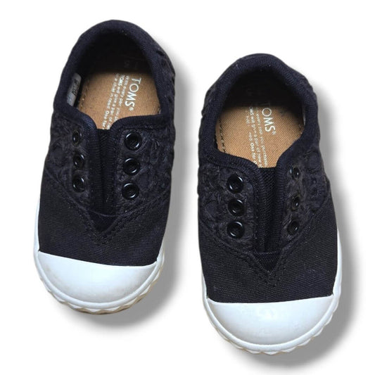 TOMS Kids footwear, 5T