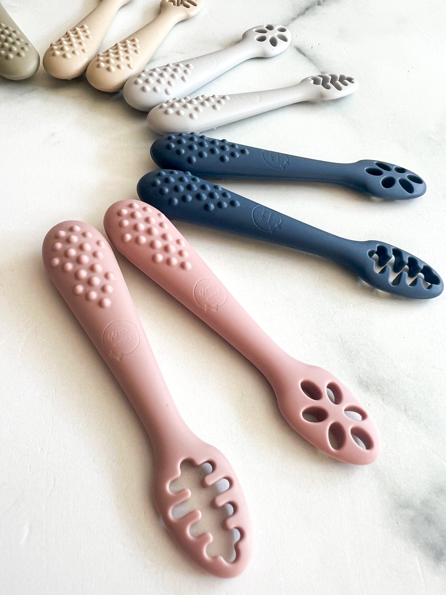 Silicone learning spoons