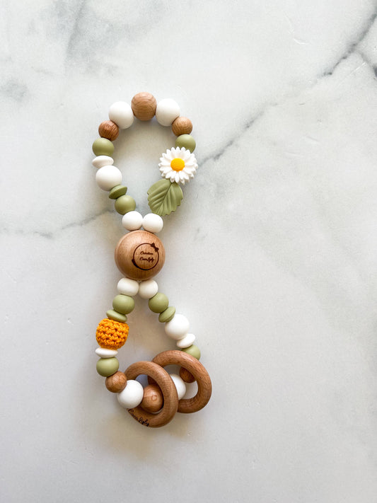 Daisy infinity rattle