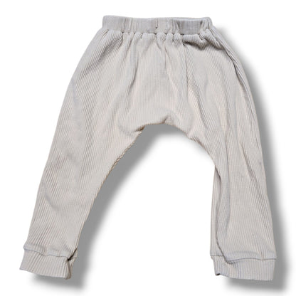 Kindly | 3T | Ribbed Pants | Pre-loved