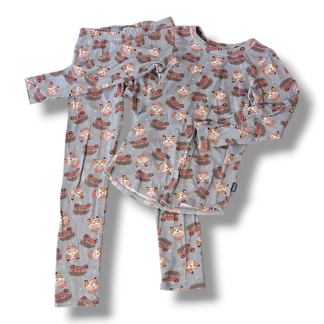 Pretty Laundry | 7/8Y | 2PC Pajama Set | Pre-Loved Quality