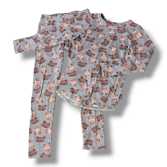 Pretty Laundry | 7/8Y | 2PC Pajama Set | Pre-Loved Quality