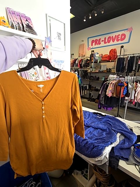 Mustard Old Navy Maternity Tops, Large