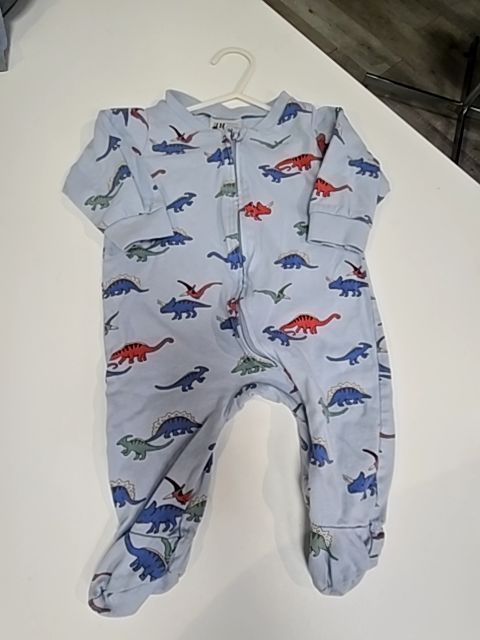 Multi-Color H&M Sleepers, 2/4M