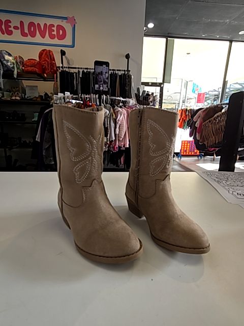 beige Old Navy Kids footwear, 12T