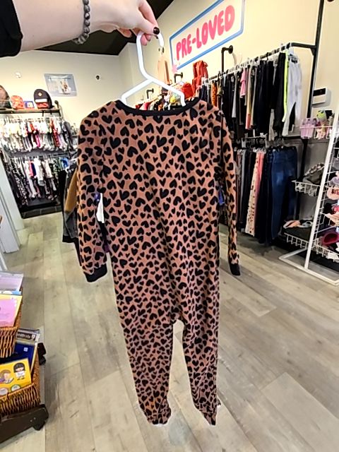 Multi-Color Carters Sleepers, 7Y