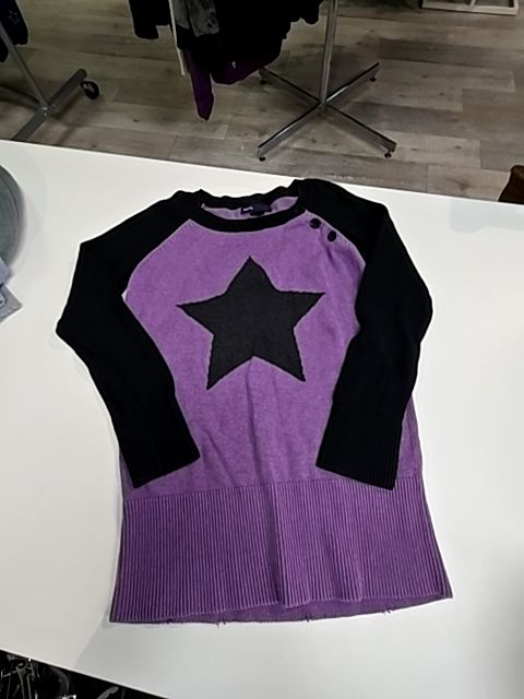 Multi-Color Gap Kids Tops, 6/7
