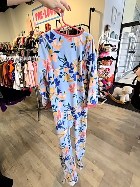 Multi-Color Carters Sleepers, 8Y