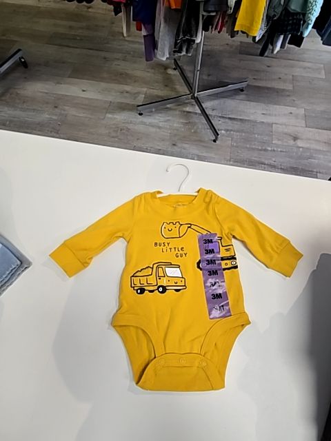 Yellow Carters Onesies/BodySuit, 3/6M