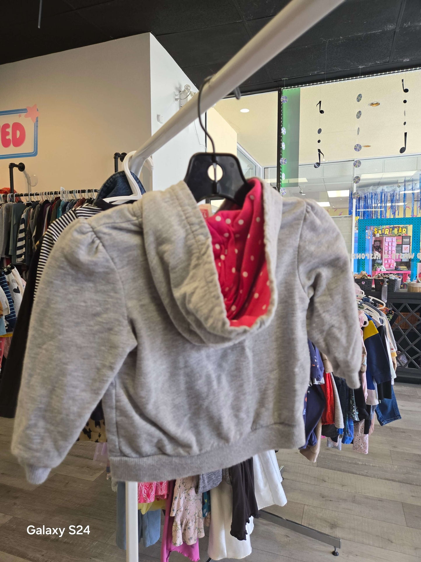 Carters | 12M | Hoodie | Pre-loved Quality