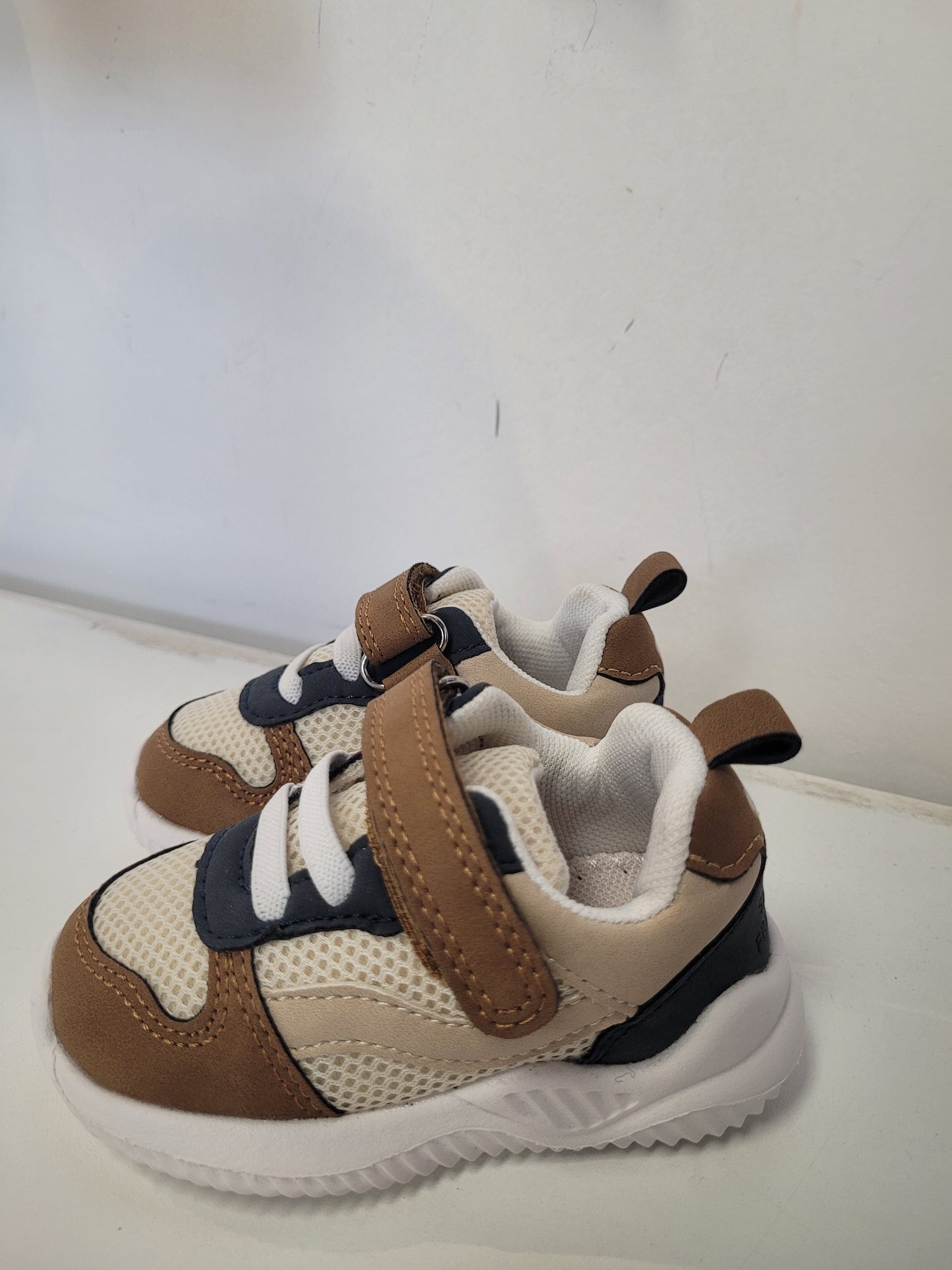 NEW | Sherick Fredermen | Light Weight EVA Sneaker
