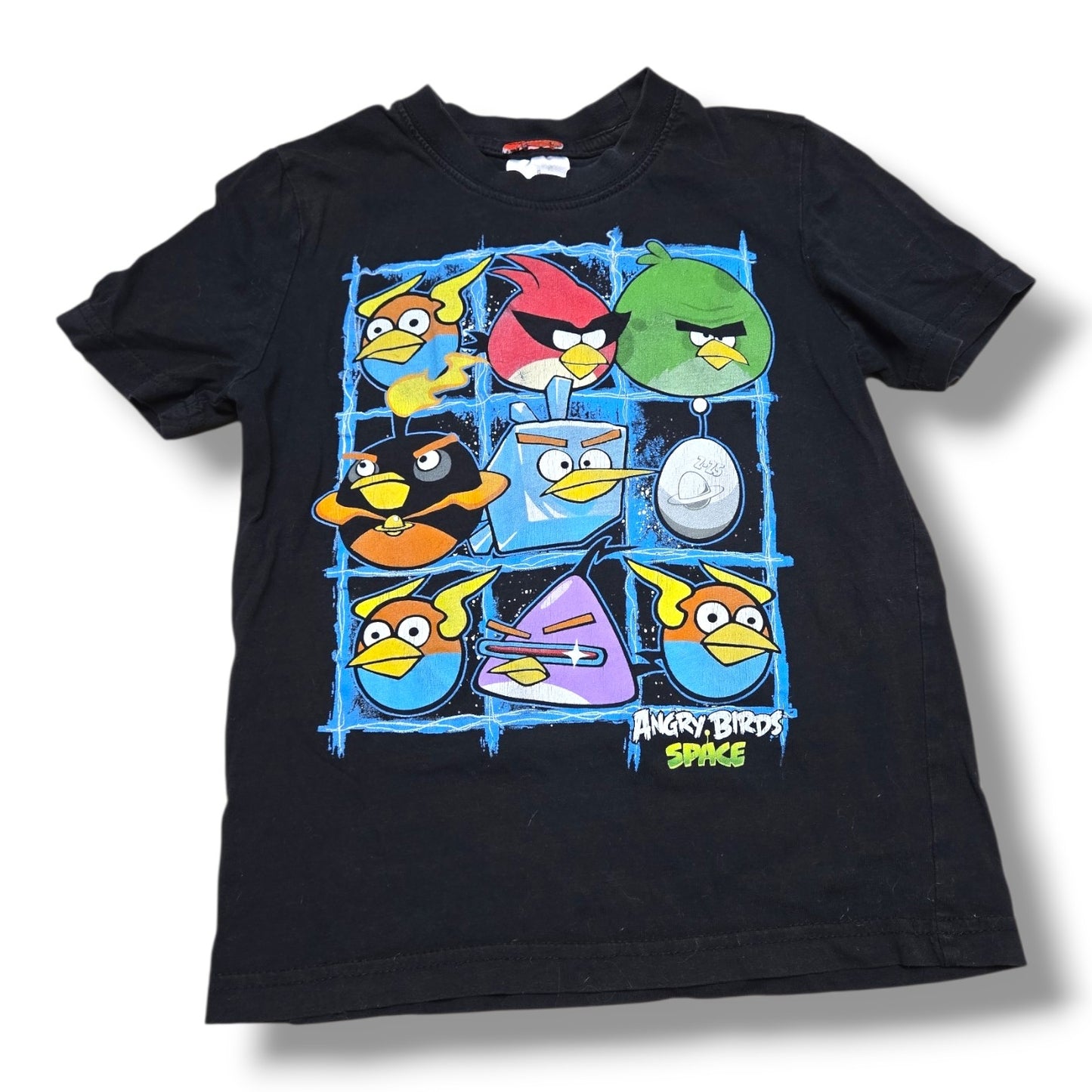 Pre-loved size 5T t-shirt featuring colorful Angry Birds graphic, soft and comfortable for every day wear.