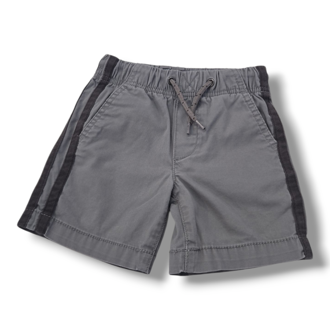 Oshkosh | 2T | Shorts | Pre-Loved Quality