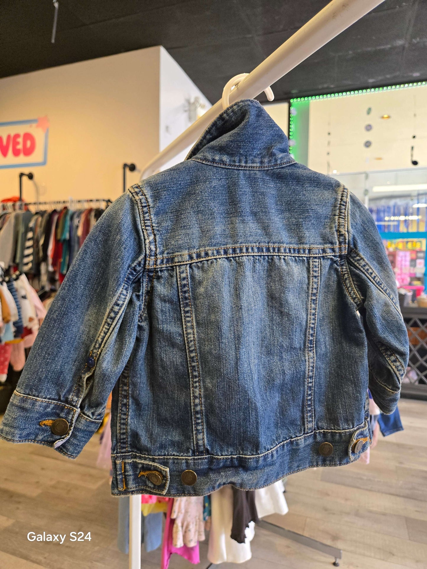 Gap | Denim Jacket | 6/12M | Pre-loved Quality