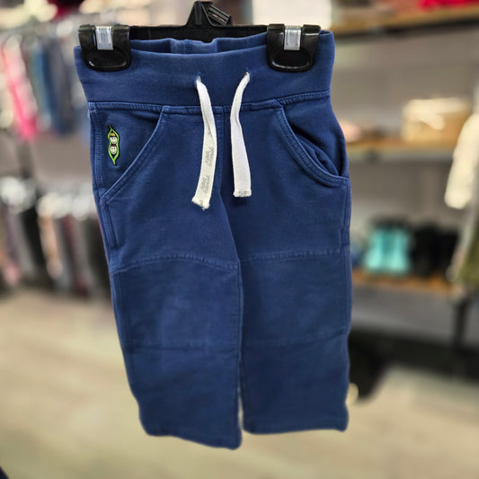 Peekaboo Beans | 18M Pants | Pre-Loved Quality