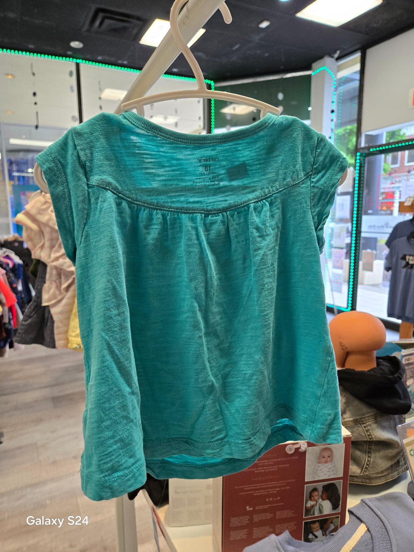 Carters | 18M | T-Shirt | Pre-loved Quality