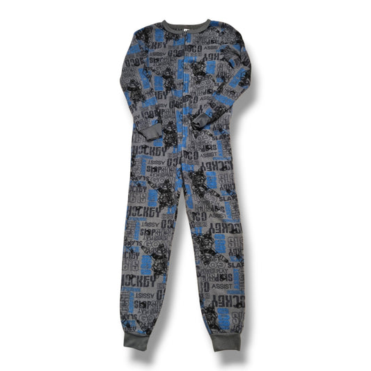 George Hockey Sleeper in size 7/8, pre-loved fleece pajamas for kids, cozy one-piece with hockey print.