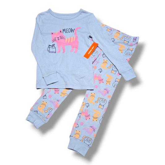 Pre-loved 3T pajama set featuring a cute cat design on blue fabric, perfect for cozy nights.